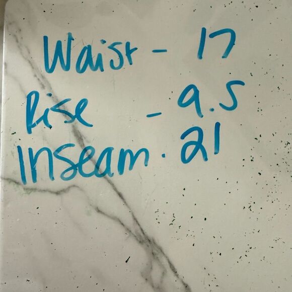 Talbots Women’s 16P Signature Khaki Pants - Picture 4 of 5